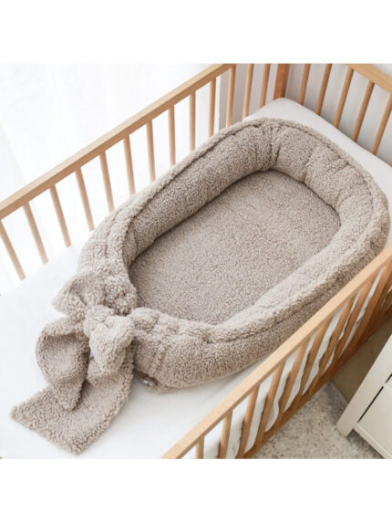 Babynestje teddy met strik | Taupe